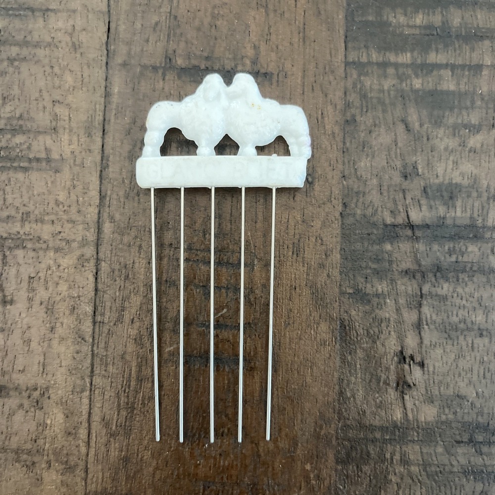 Vintage 1950s Glamorlift By Kurtell Poodle‎ Hair Pick Comb Lift White *Flawed*